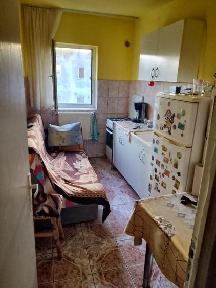 Garsonieră decomandată în Blașcovici