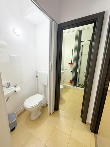 Spațiu comercial, de 47 mp, în Dacia