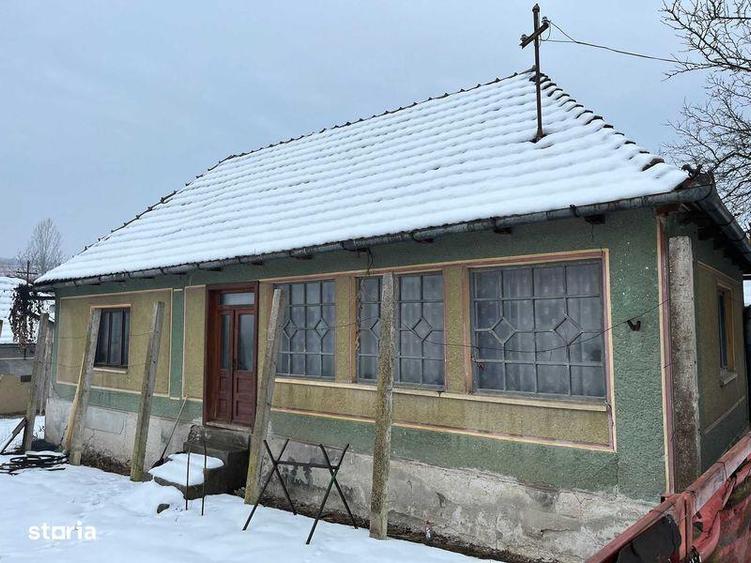 Casă cu 3 camere cu Teren 80 Mp în Central
