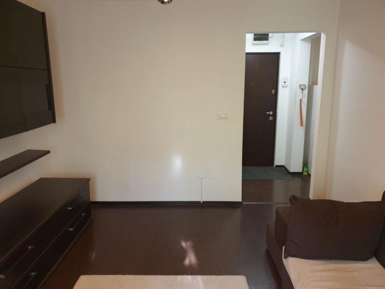 De inchiriat Apartament 2 camere Micro 14 - 10