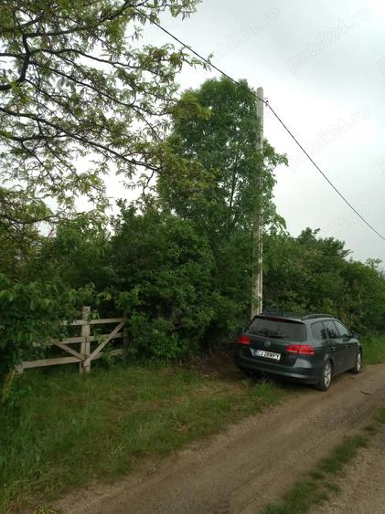 Teren de 6628 mp, în Central