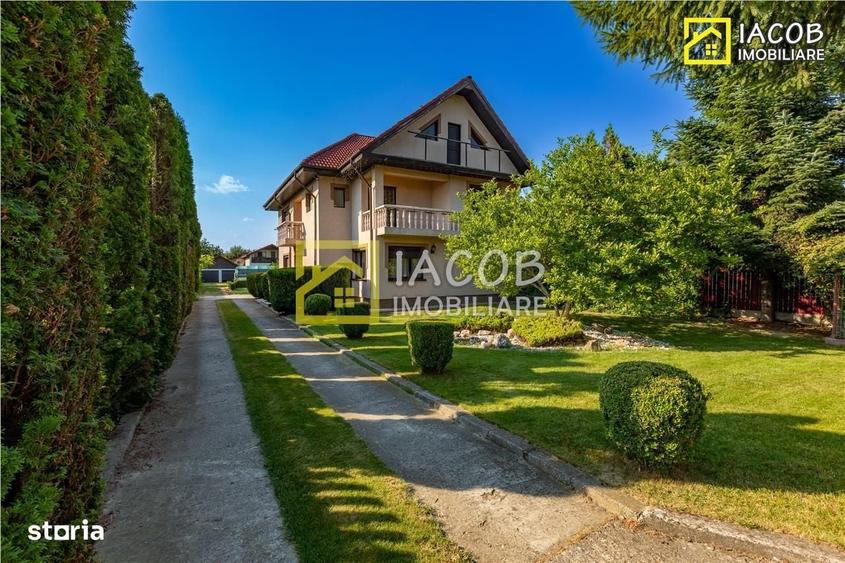 Casă cu 4 camere în Letea