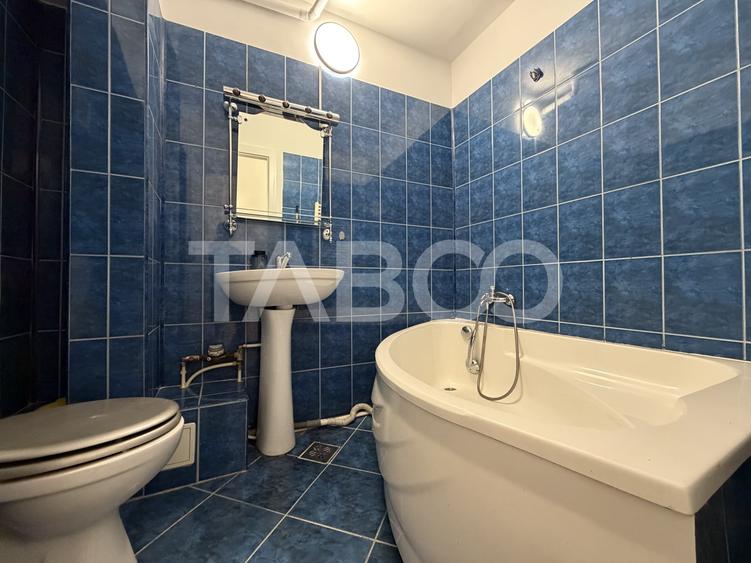 Apartament cu 2 camere decomandat, mobilat în Aurel Vlaicu