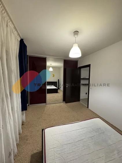 Apartament cu 2 camere semidecomandat, mobilat în Florești