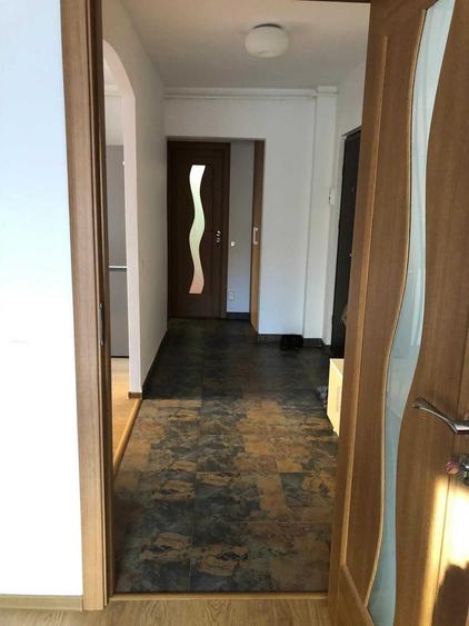 Apartament cu 2 camere decomandat în Florești