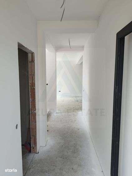 Casă cu 4 camere în Cristian
