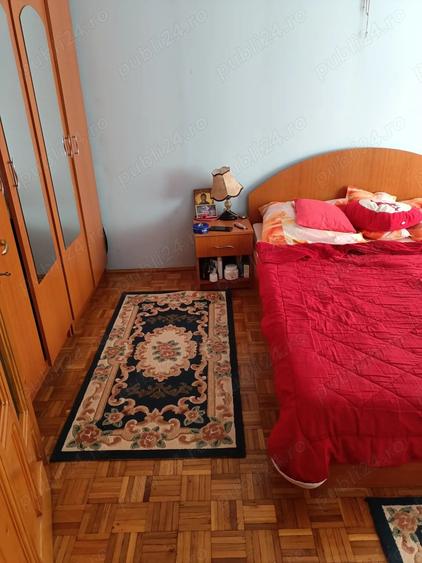Apartament cu 3 camere semidecomandat în Govândari