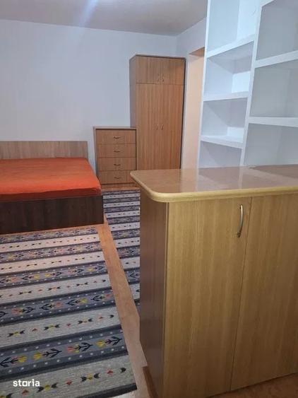 Garsonieră în Gară