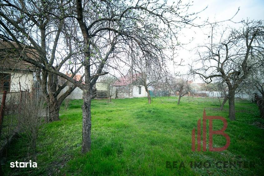 Teren de 1018 mp, în Pârneava