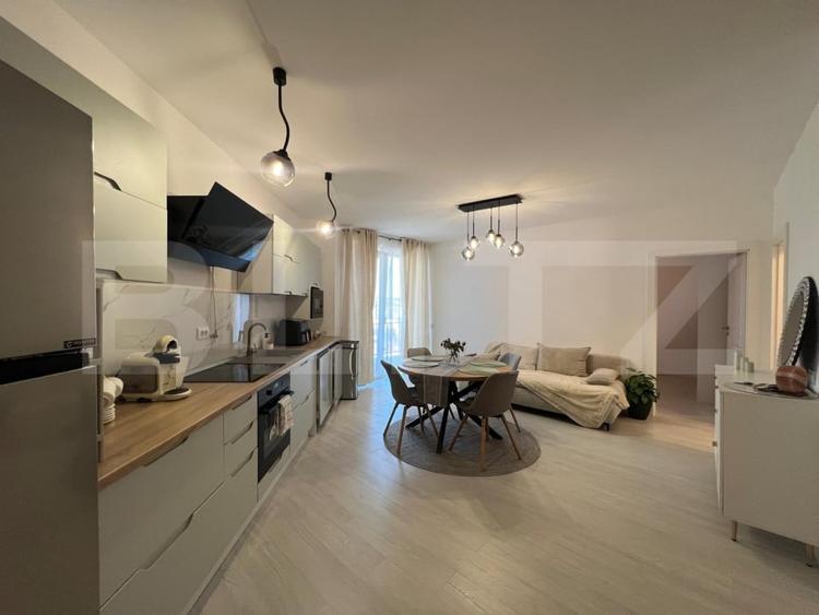 Apartament cu 2 camere semidecomandat, mobilat în Mănăștur
