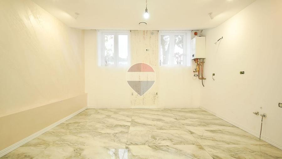 Apartament cu 3 camere decomandat în Bod