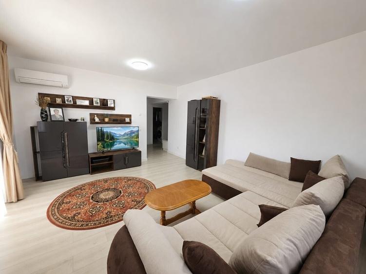 Apartament cu 2 camere decomandat în Canta