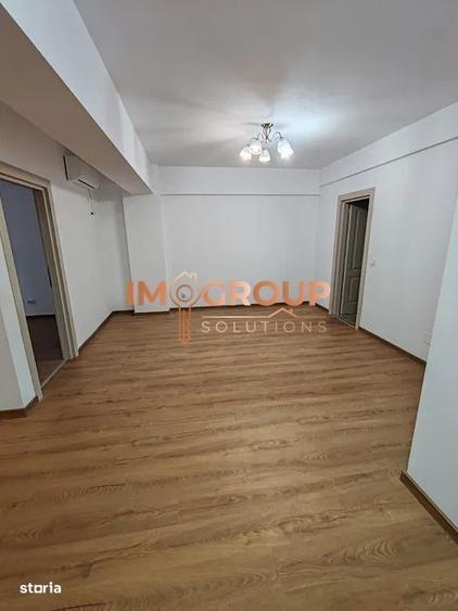Apartament cu 2 camere decomandat în Nicolina