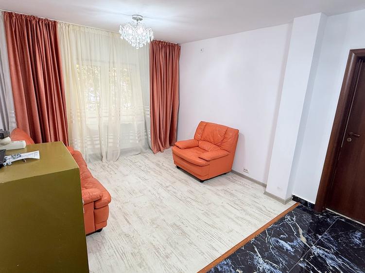 Apartament cu 4 camere decomandat în Vitan Mall