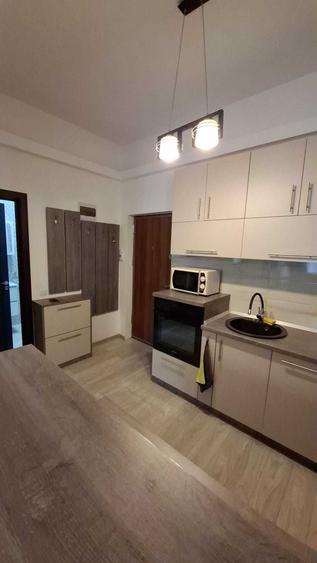 Apartament cu 2 camere decomandat în Exterior Vest