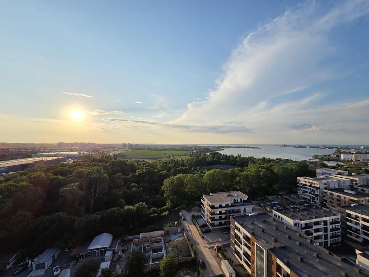 Apartament cu 2 camere decomandat în Palazu Mare