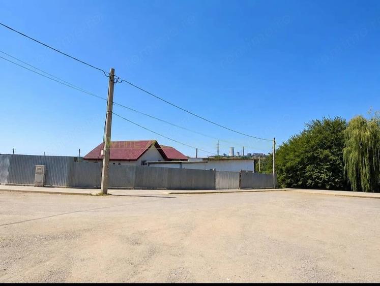 Spațiu comercial, de 135 mp, în Micro 16