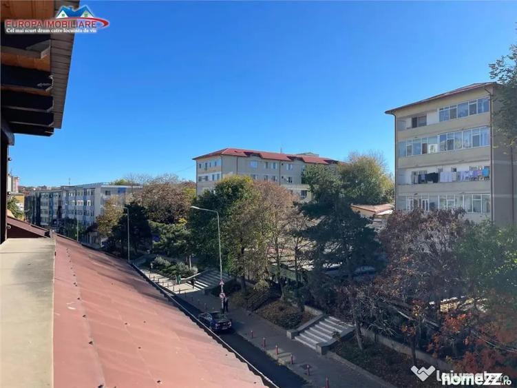Spațiu comercial, de 340 mp, în Central
