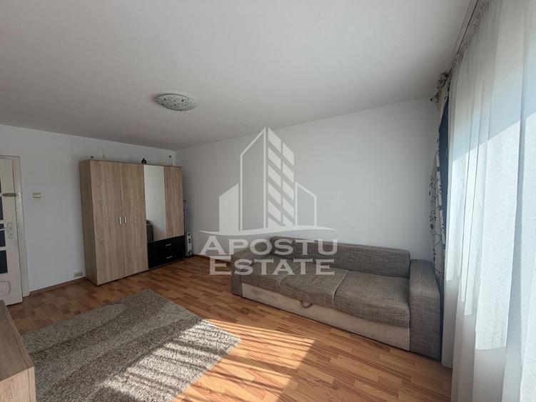 Apartament cu 2 camere decomandat, mobilat în Lipovei