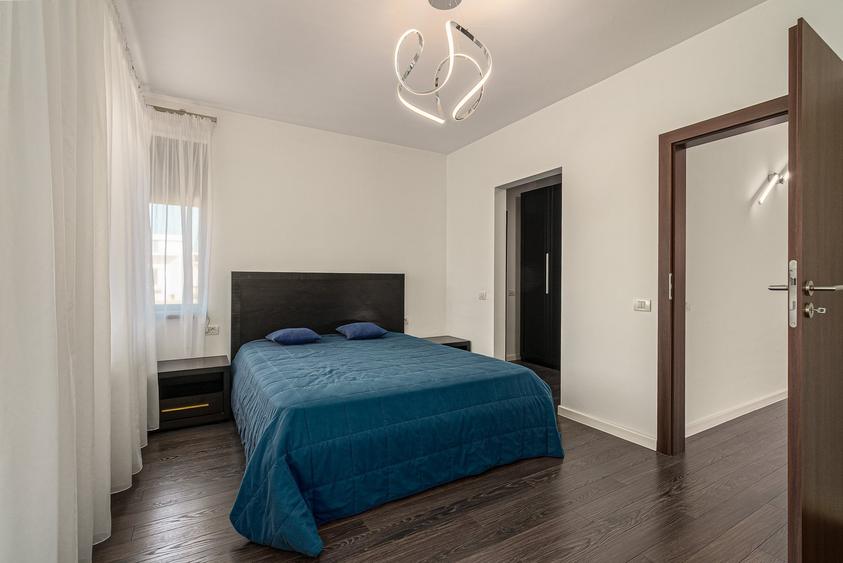 Duplex cu 4 camere cu Canalizare în Pipera