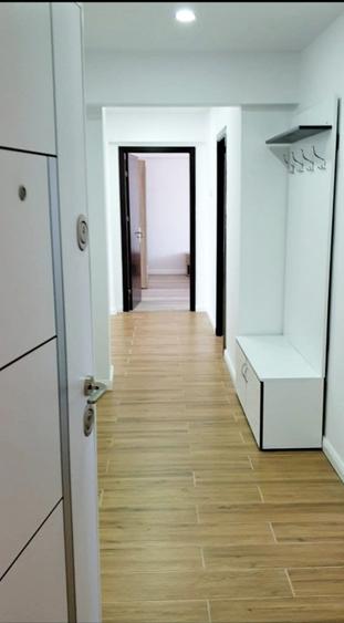 Apartament cu 4 camere decomandat în Cantemir