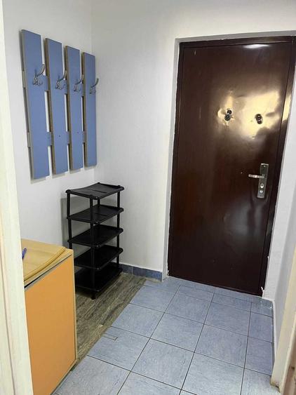 Garsoniera mobilata si utilata zona Calea Bucuresti - 5