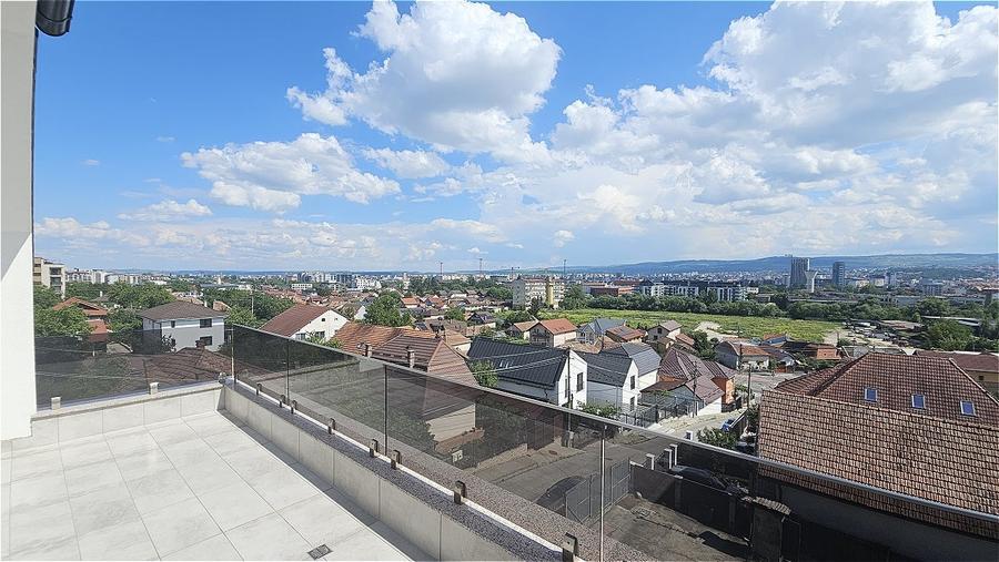 Duplex cu 4 camere cu Canalizare în Dâmbul Rotund