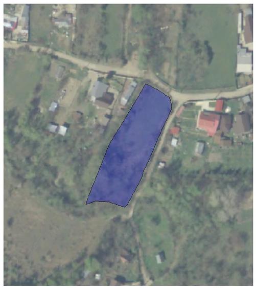 Teren de 2400 mp, în Șoimari