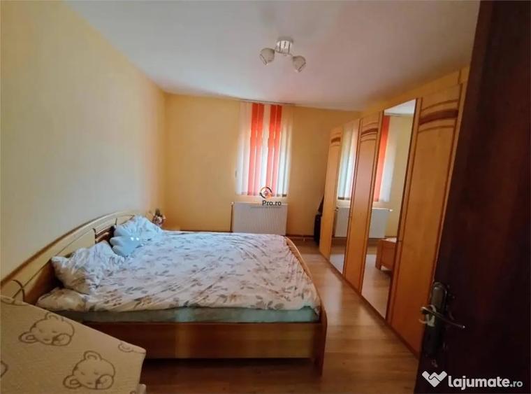 Doua Case In Curte Cenei La 28 Km De Timisoara - 4