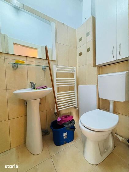 Apartament cu 3 camere în Andrei Mureșanu