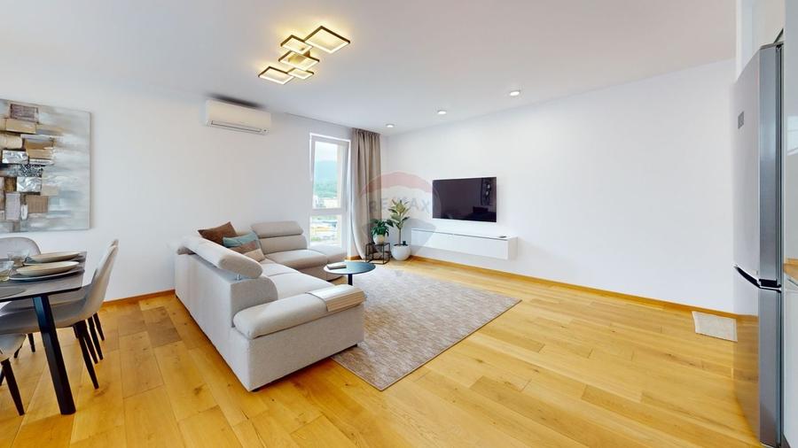 Apartament cu 2 camere decomandat, mobilat în Astra