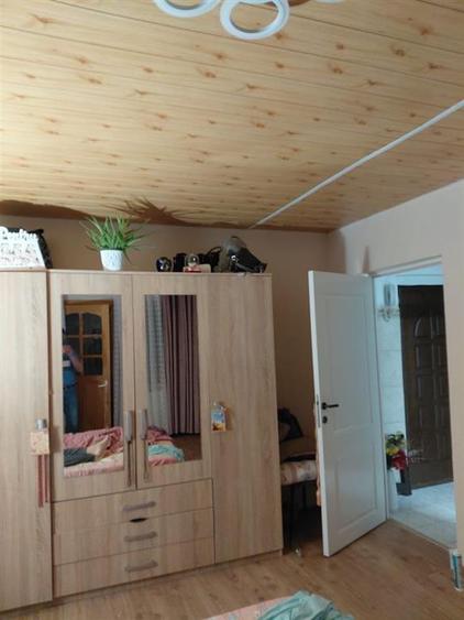 Apartament cu 2 camere decomandat, mobilat în Cug