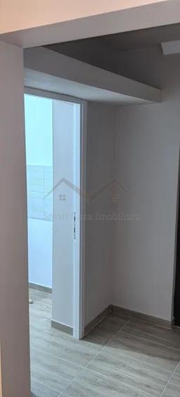Apartament cu 2 camere semidecomandat în Dacia