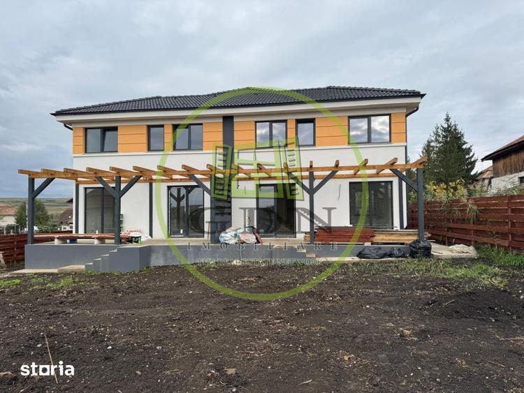 Casă cu 4 camere cu Teren 400 Mp în Feleacu