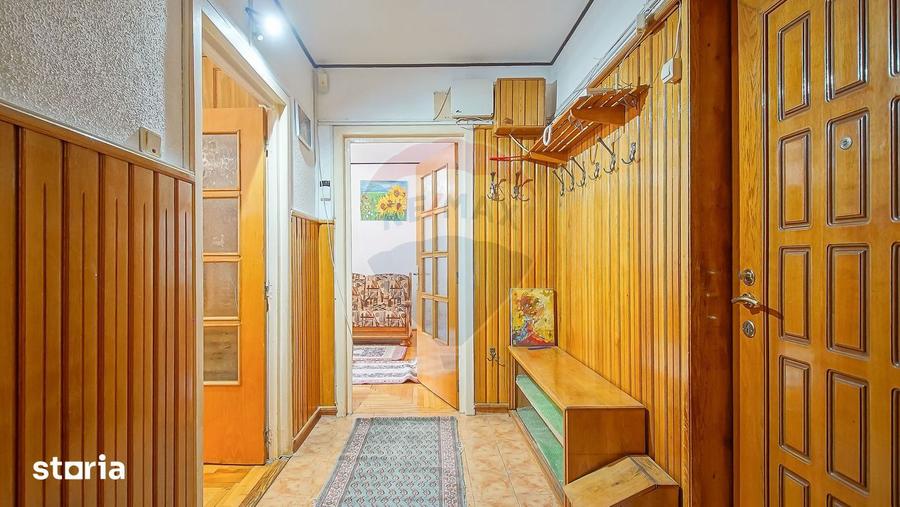 Apartament cu 4 camere decomandat, mobilat în Vlahuță