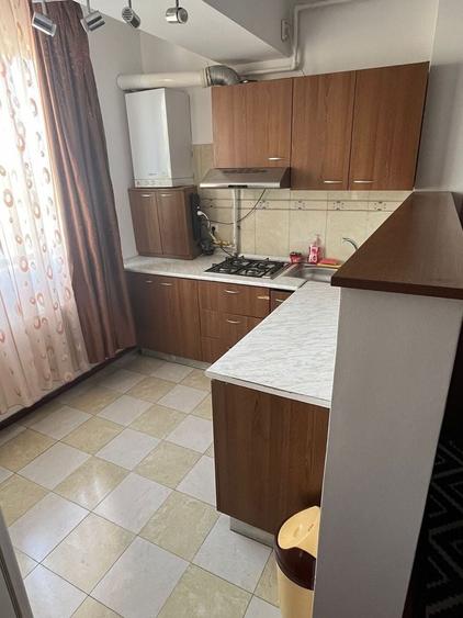 Apartament cu 2 camere semidecomandat în Vitan