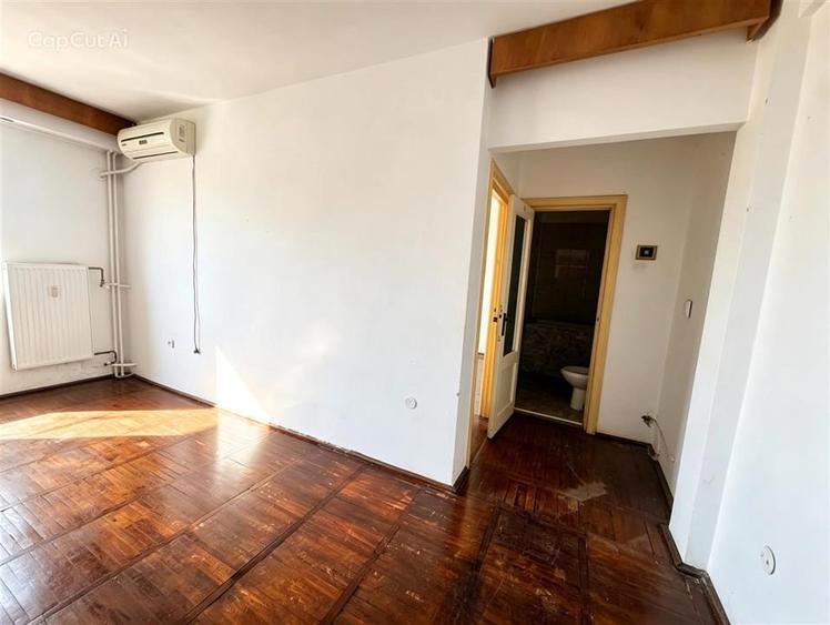 Apartament cu 2 camere semidecomandat în Ultracentral