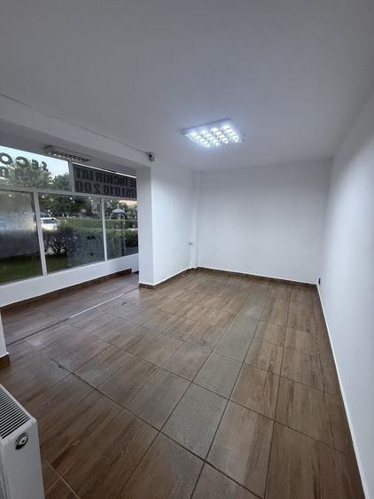 Spațiu comercial, de 35 mp, în Central