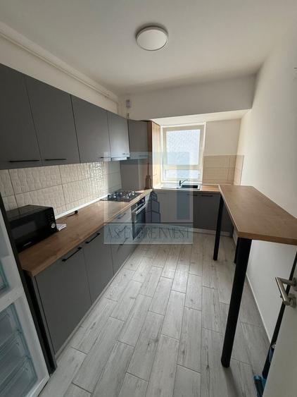 Apartament cu 2 camere decomandat, mobilat în Avantgarden