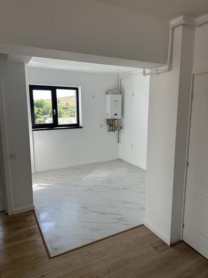 Apartament cu 2 camere nedecomandat în Unirii