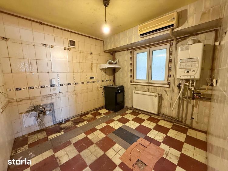 Apartament cu 4 camere în Militari