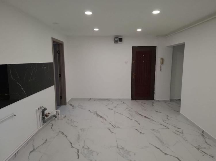 Apartament de vanzare cu 2 camere, - 4