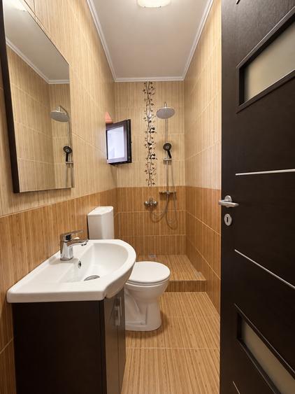 Duplex cu 3 camere cu Canalizare în Domnești
