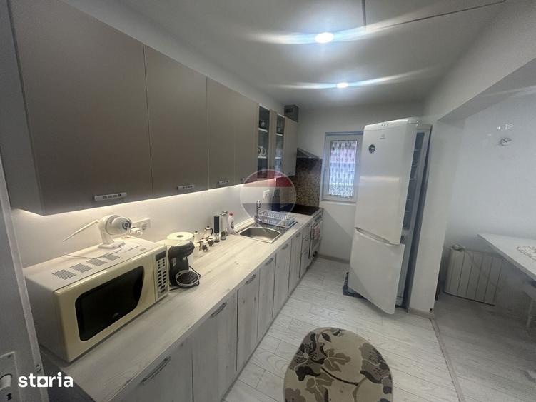 Casă cu 3 camere cu Teren 363 Mp în Central