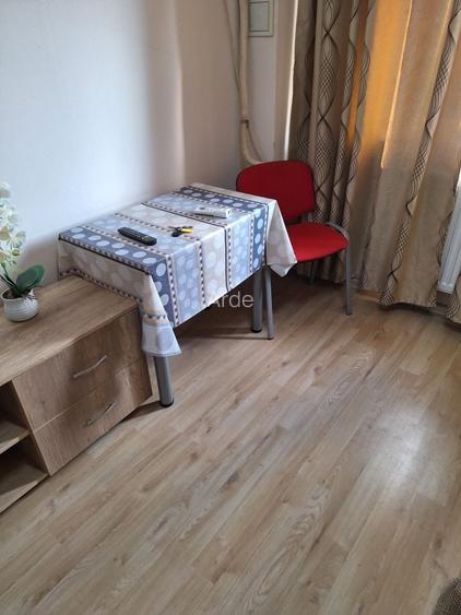 Garsoniera de inchiriat in zona Uta