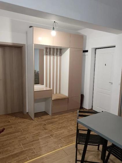 Garsonieră decomandată în Braytim