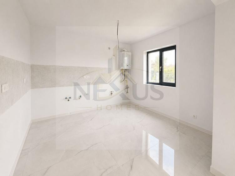 Casă individuală cu 4 camere cu Canalizare în Berceni