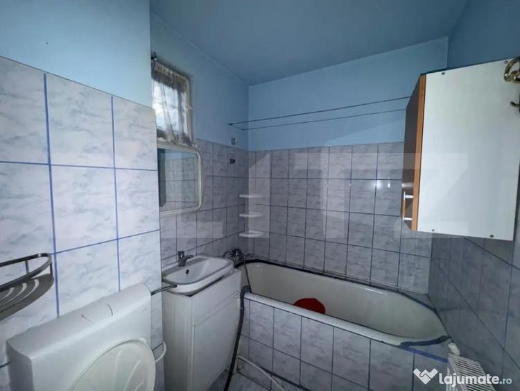 Apartament cu 2 camere semidecomandat, mobilat în Central