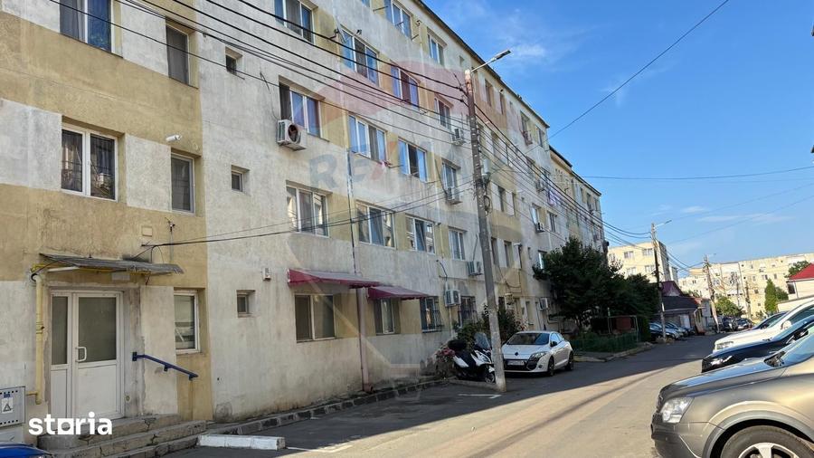 Apartament cu 3 camere, mobilat în Central