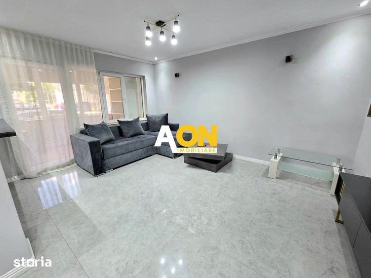 Apartament cu 3 camere, mobilat în Cetate